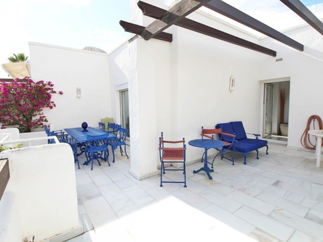 Apartamento con 3 Dormitorios  en The Golden Mile