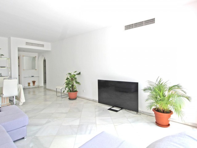 Apartamento con 3 Dormitorios  en The Golden Mile