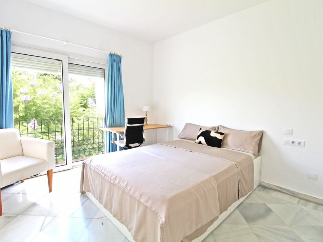 Apartamento con 3 Dormitorios  en The Golden Mile