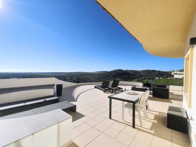 2 Makuuhuoneen Huoneisto San Roque Club