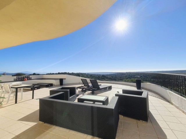 2 Makuuhuoneen Huoneisto San Roque Club