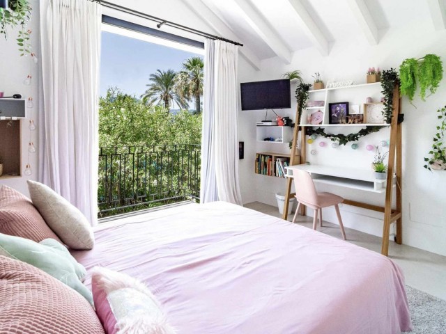 4 Schlafzimmer Villa in Nueva Andalucía