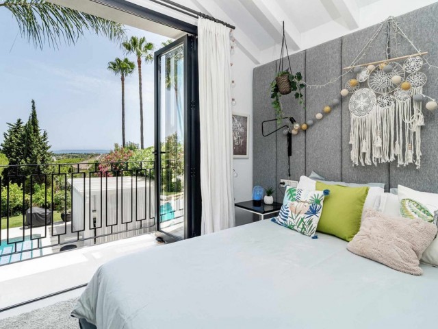 4 Schlafzimmer Villa in Nueva Andalucía