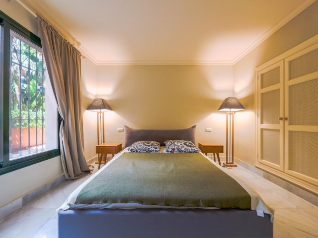 Apartamento con 2 Dormitorios  en Monte Halcones