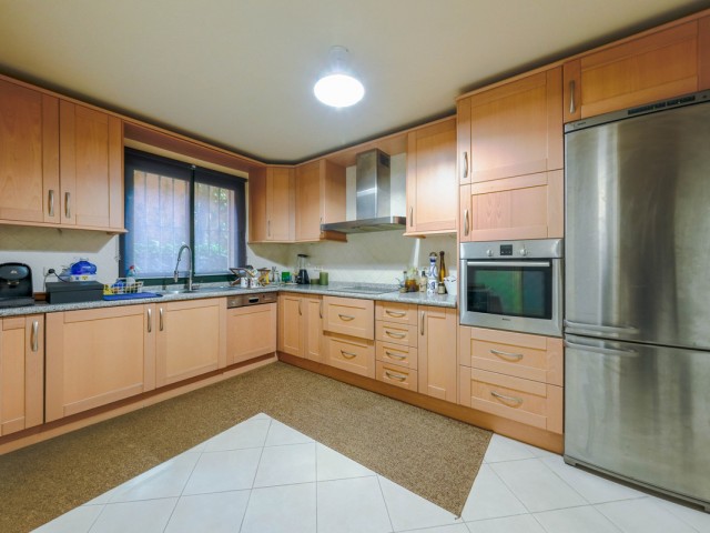 Apartamento con 2 Dormitorios  en Monte Halcones