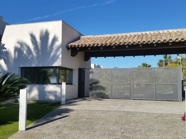 Apartamento con 2 Dormitorios  en Los Flamingos