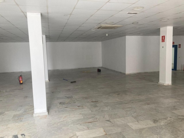 Commercial in Estepona