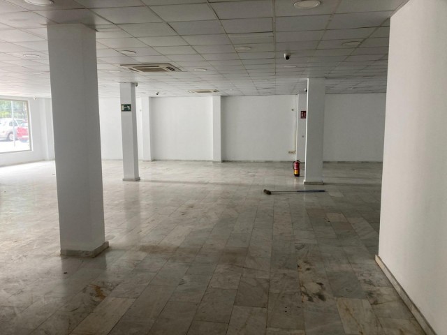 Commercial in Estepona