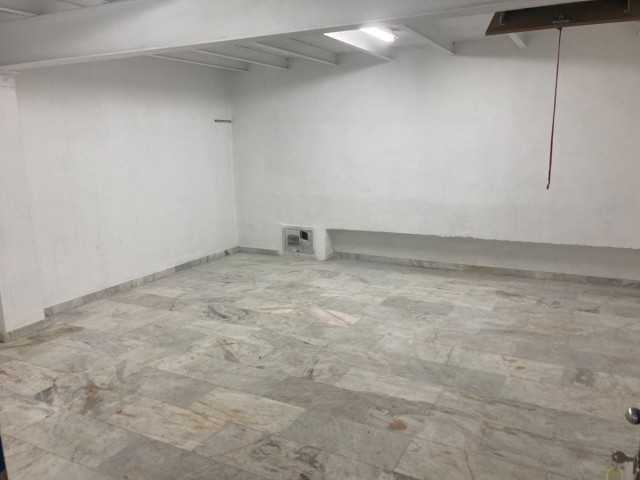 Commercial in Estepona