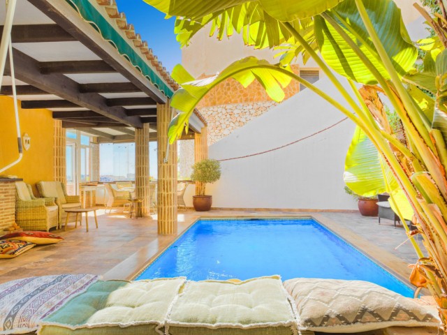 5 Bedrooms Villa in Torremuelle