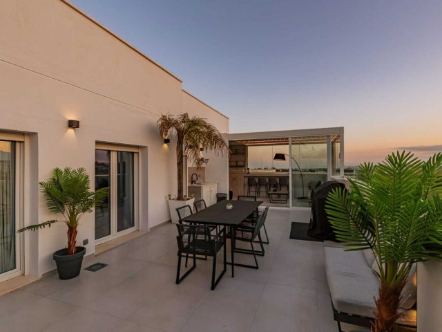 Penthouse in Nueva Andalucía