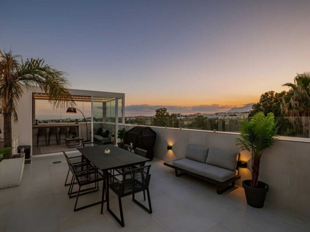 Penthouse in Nueva Andalucía
