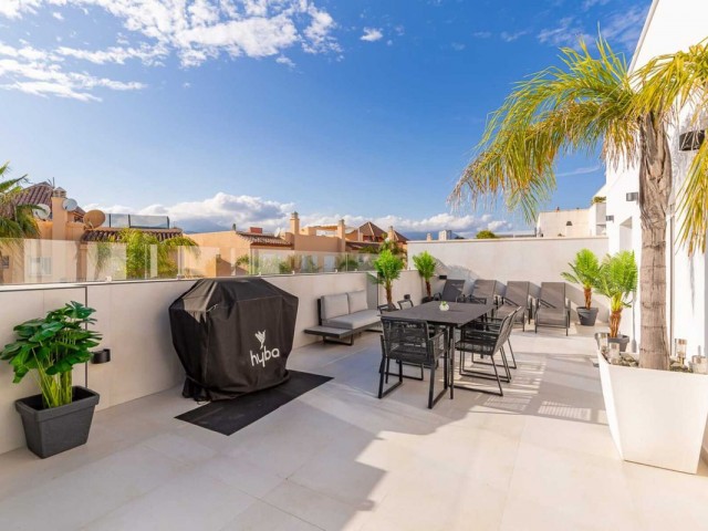 Penthouse in Nueva Andalucía
