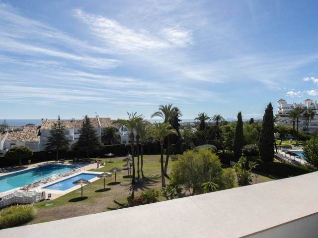 Penthouse in Nueva Andalucía