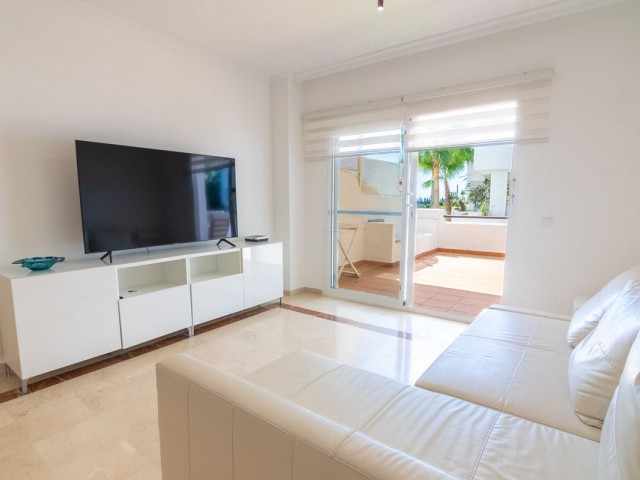 Appartement avec 3 Chambres  à Estepona