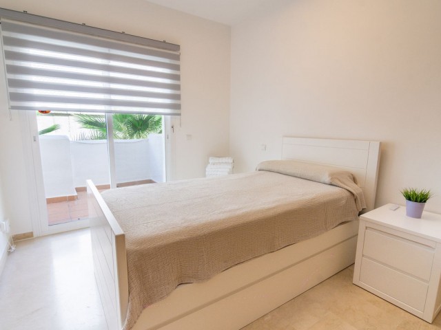 Appartement avec 3 Chambres  à Estepona