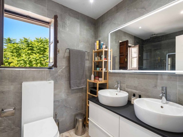 2 Schlafzimmer Reihenhaus in Nueva Andalucía