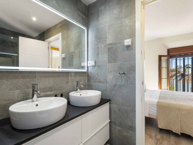 2 Schlafzimmer Reihenhaus in Nueva Andalucía