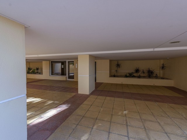 Ático con 4 Dormitorios  en Torremolinos