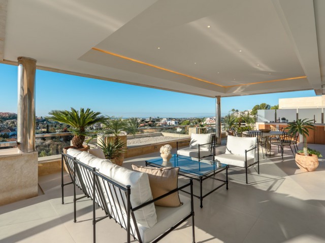 3 Schlafzimmer Apartment in Nueva Andalucía