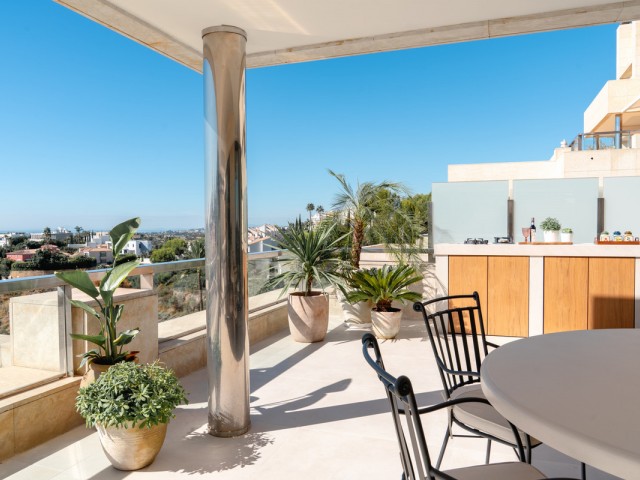 3 Schlafzimmer Apartment in Nueva Andalucía