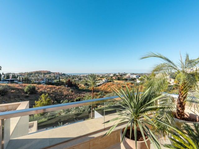 3 Schlafzimmer Apartment in Nueva Andalucía