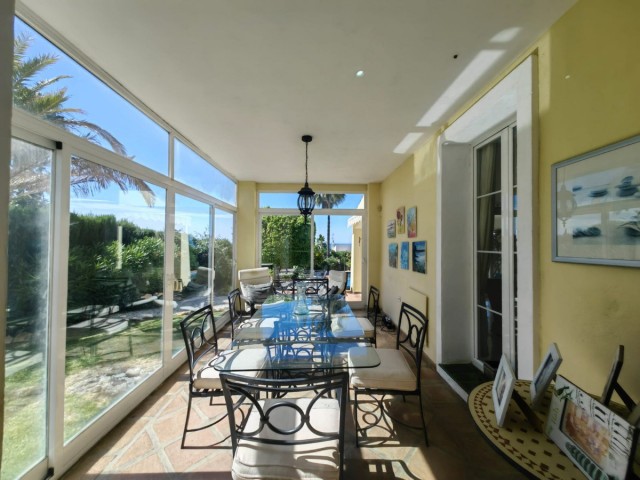 3 Bedrooms Villa in Estepona