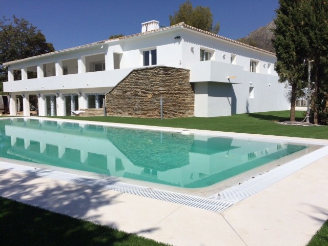 Villa, Sierra Blanca, R4189879