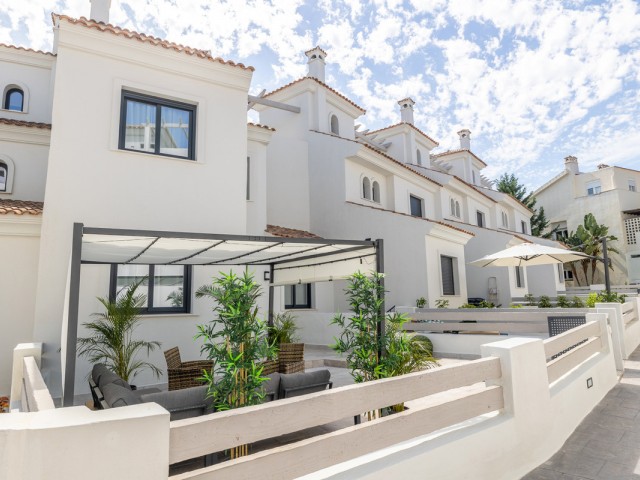 3 Sovrums Radhus i Estepona