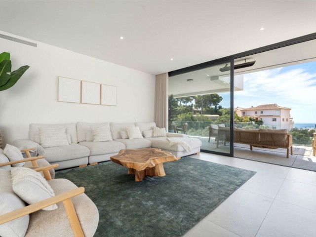 Apartamento con 3 Dormitorios  en Artola