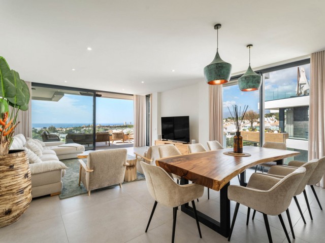 Apartamento con 3 Dormitorios  en Artola