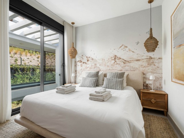 Apartamento con 3 Dormitorios  en Artola