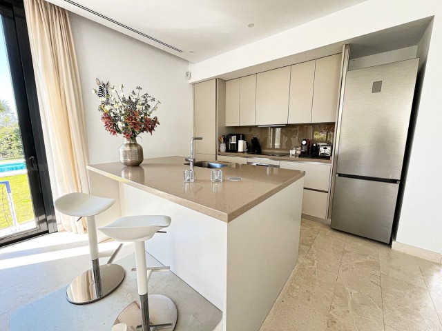 5 Bedrooms Villa in Cabopino