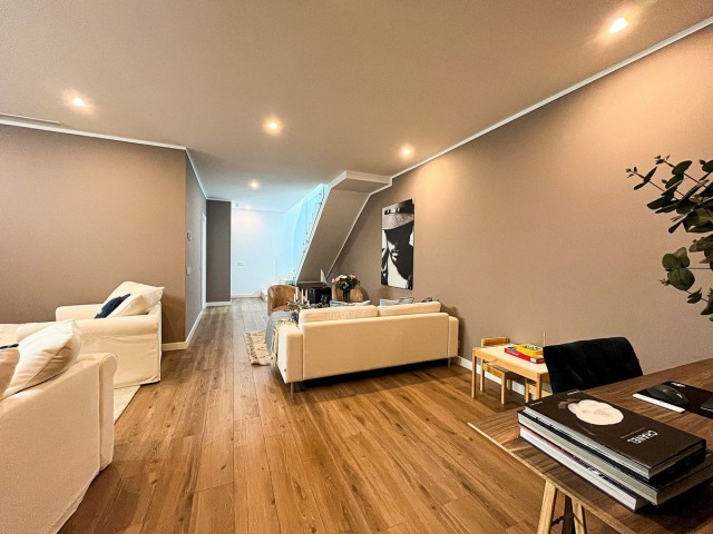 5 Bedrooms Villa in Cabopino