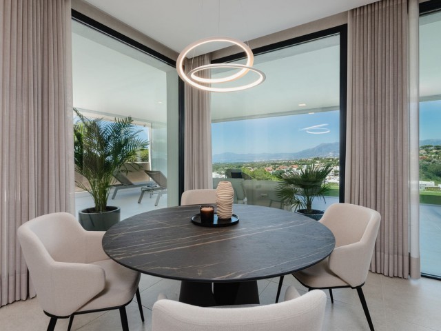 Appartement avec 3 Chambres  à Cabopino