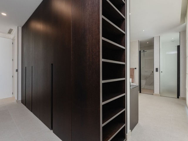 Appartement avec 3 Chambres  à Cabopino