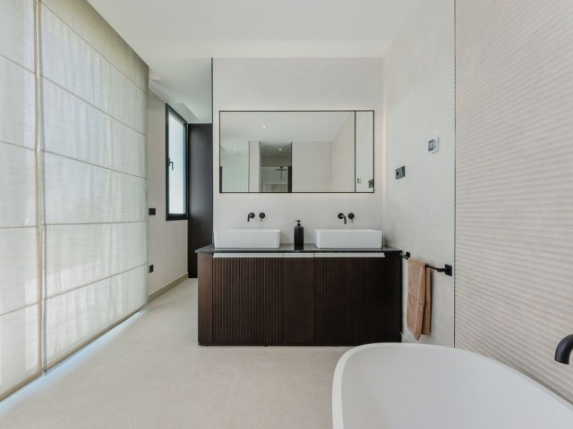 Appartement avec 3 Chambres  à Cabopino