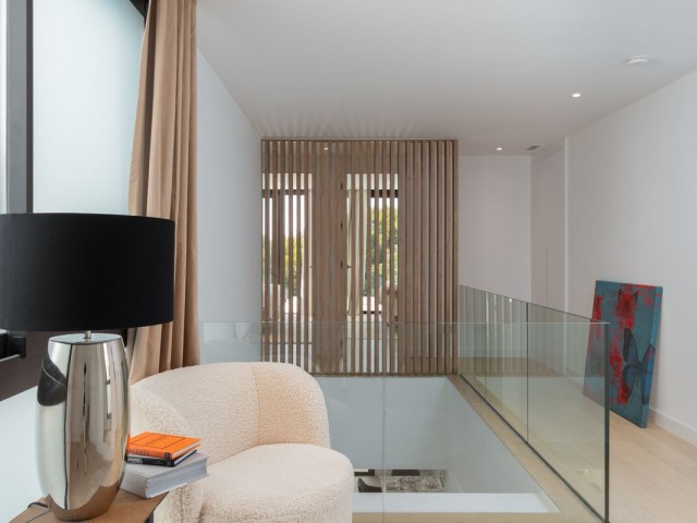 Villa, Santa Clara, R5173798