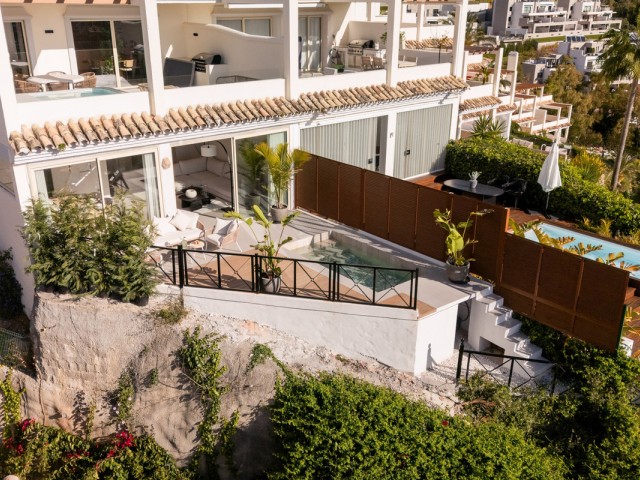 3 Schlafzimmer Apartment in Nueva Andalucía