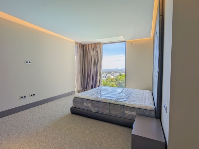 3 Bedrooms Villa in Benalmadena