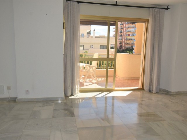 Lägenhet, Fuengirola, R4190047