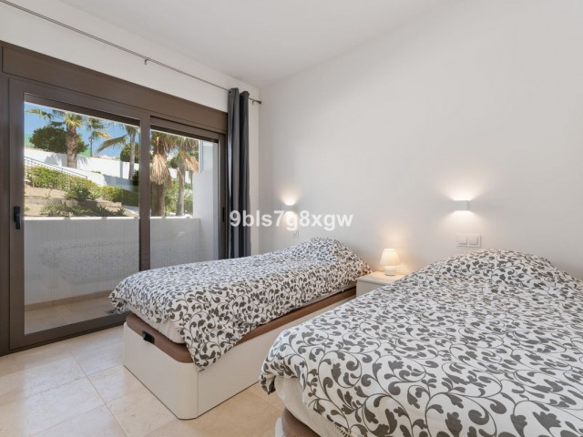 2 Soveroms Leilighet i Casares Playa