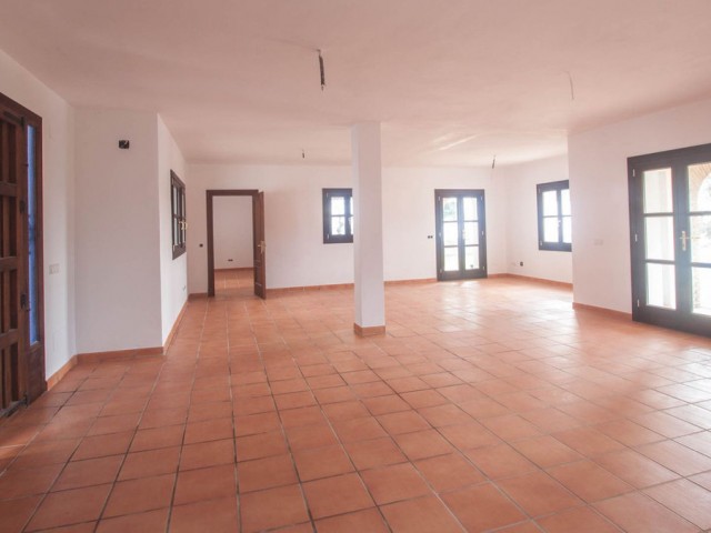 4 Schlafzimmer Villa in Casares