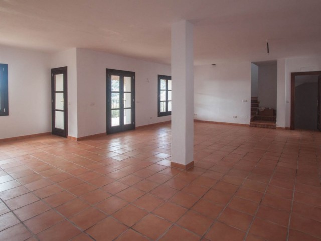 4 Schlafzimmer Villa in Casares