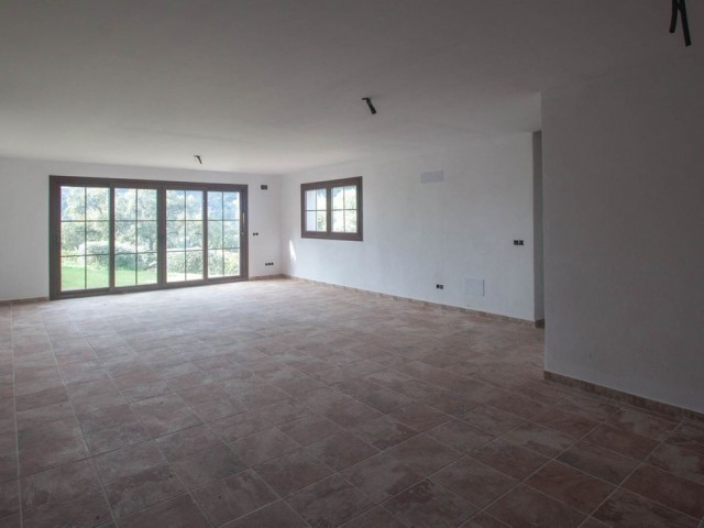 4 Schlafzimmer Villa in Casares