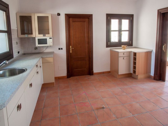 4 Schlafzimmer Villa in Casares