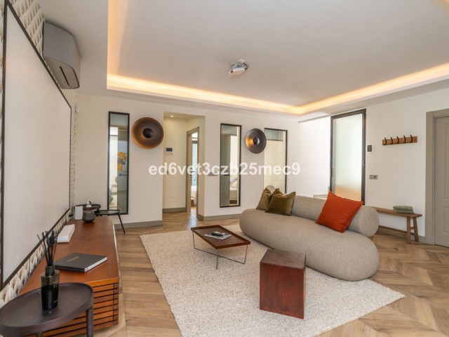 5 Slaapkamer Villa in Nueva Andalucía