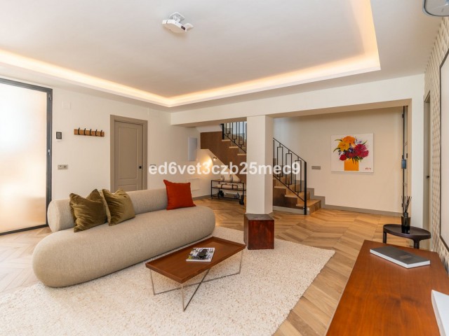 5 Slaapkamer Villa in Nueva Andalucía