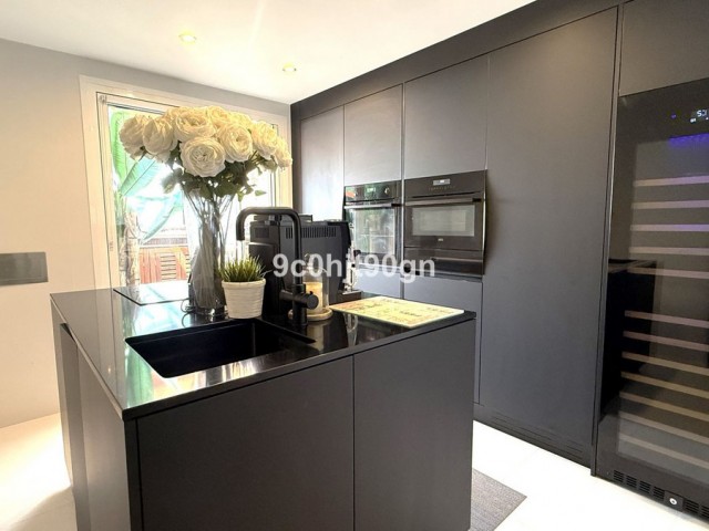 Appartement avec 2 Chambres  à Elviria