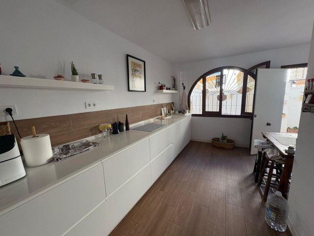 4 Bedrooms Villa in La Colina